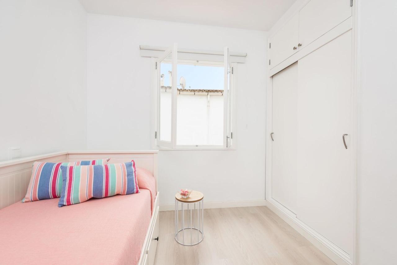 Modern Rosmar Iii Apartment